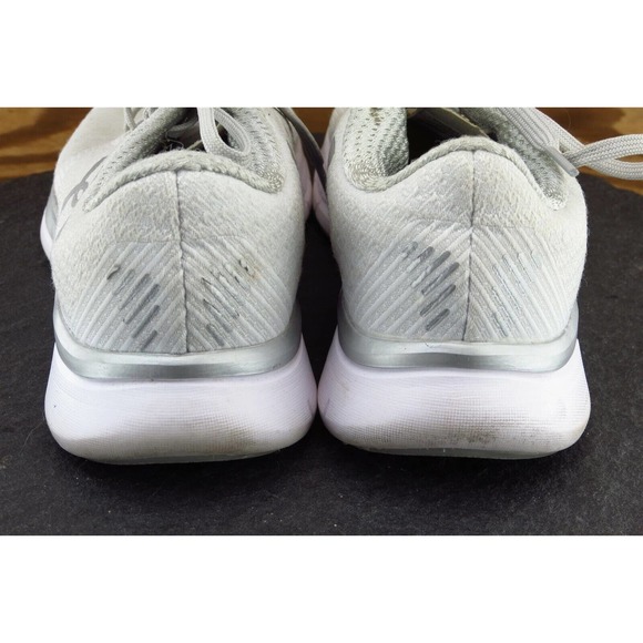 Under armour Women Size 7‎ M Off White Running Mesh 4501390263 - Picture 5 of 9